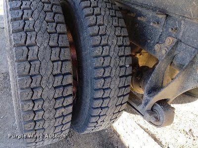 image for item DQ5971 2005 International 9400i dump truck