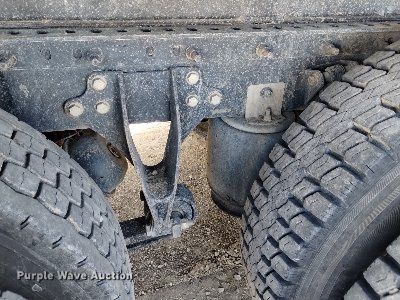 image for item DQ5971 2005 International 9400i dump truck