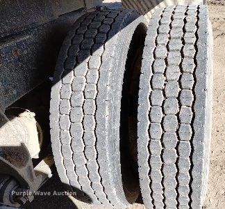 image for item DQ5971 2005 International 9400i dump truck