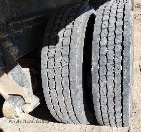 image for item DQ5971 2005 International 9400i dump truck