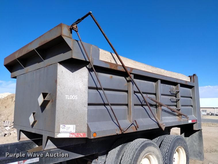 image for item DQ5972 2004 Leach Pup Dump end dump pup trailer