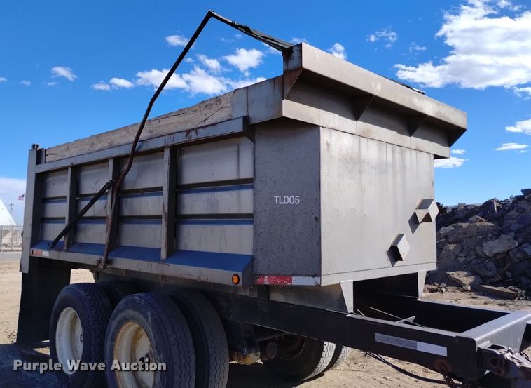 image for item DQ5972 2004 Leach Pup Dump end dump pup trailer