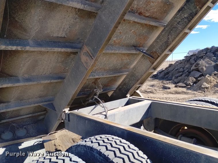 image for item DQ5972 2004 Leach Pup Dump end dump pup trailer