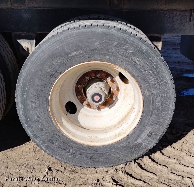 image for item DQ5972 2004 Leach Pup Dump end dump pup trailer