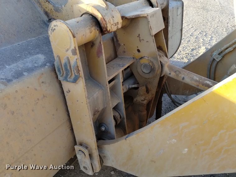 image for item DQ5980 1996 Caterpillar 928F wheel loader