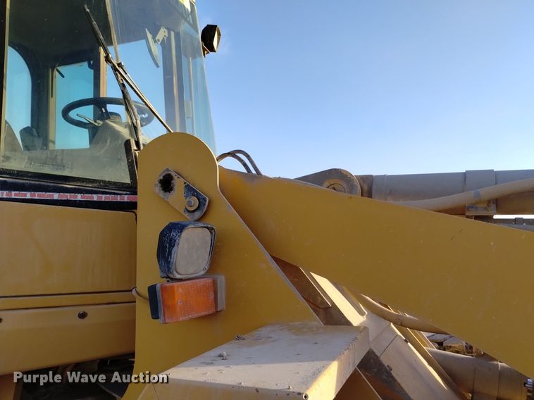 image for item DQ5980 1996 Caterpillar 928F wheel loader