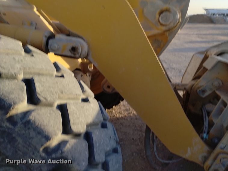 image for item DQ5980 1996 Caterpillar 928F wheel loader