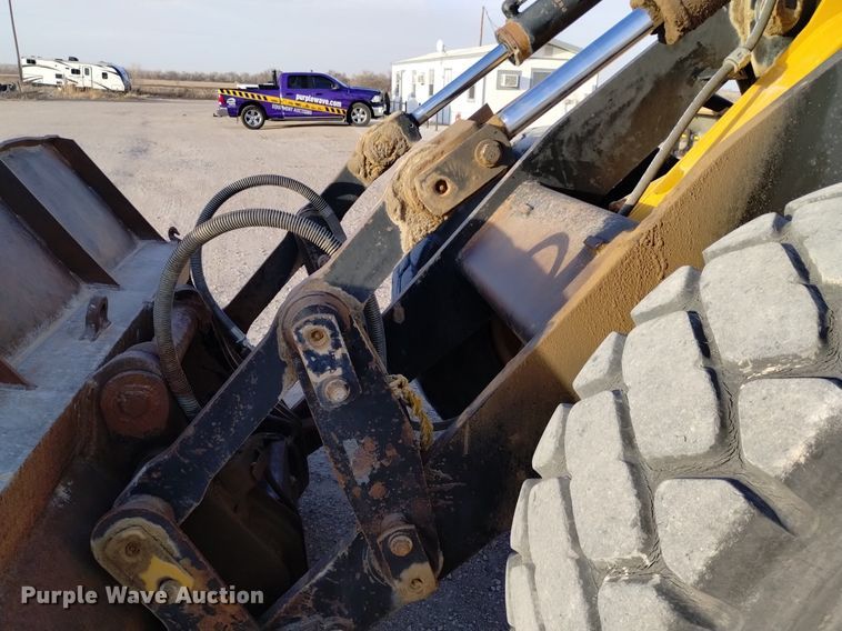 image for item DQ5981 1999 Caterpillar IT28G integrated tool carrier