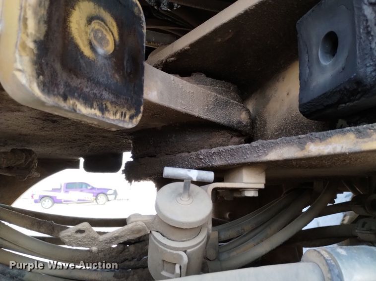 image for item DQ5981 1999 Caterpillar IT28G integrated tool carrier