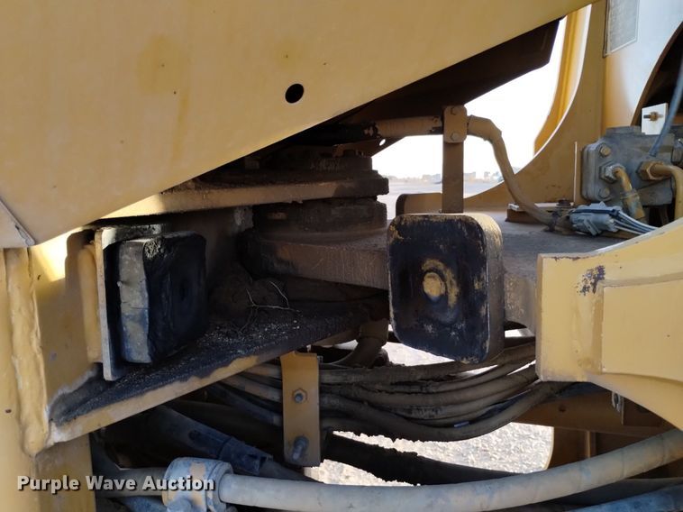 image for item DQ5981 1999 Caterpillar IT28G integrated tool carrier