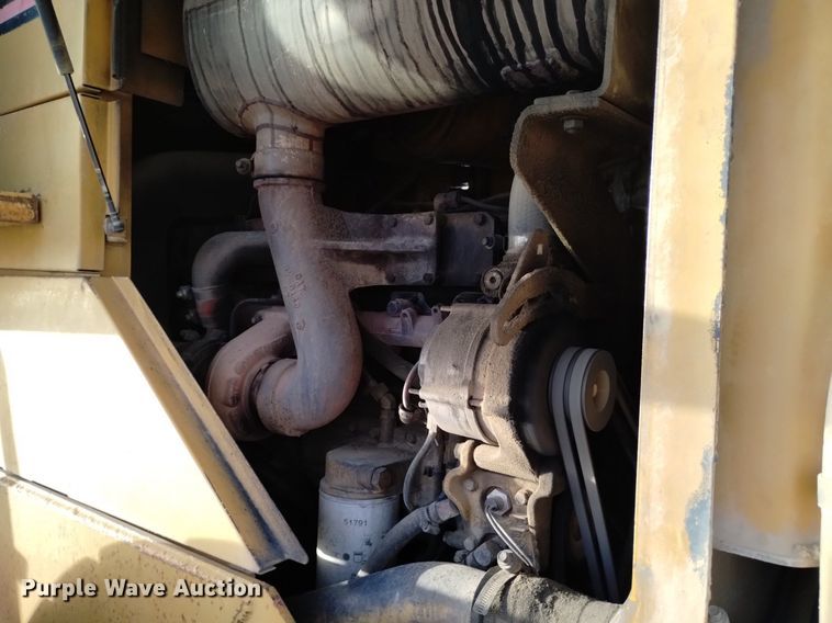 image for item DQ5981 1999 Caterpillar IT28G integrated tool carrier