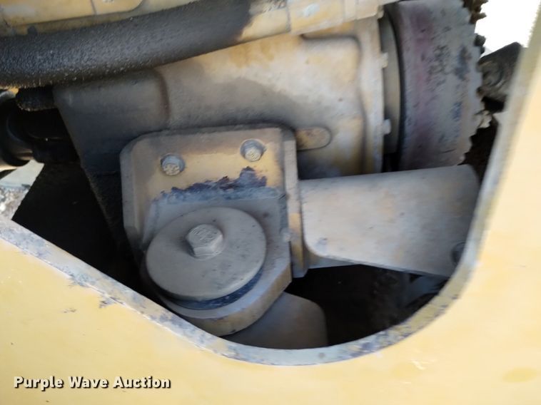 image for item DQ5981 1999 Caterpillar IT28G integrated tool carrier