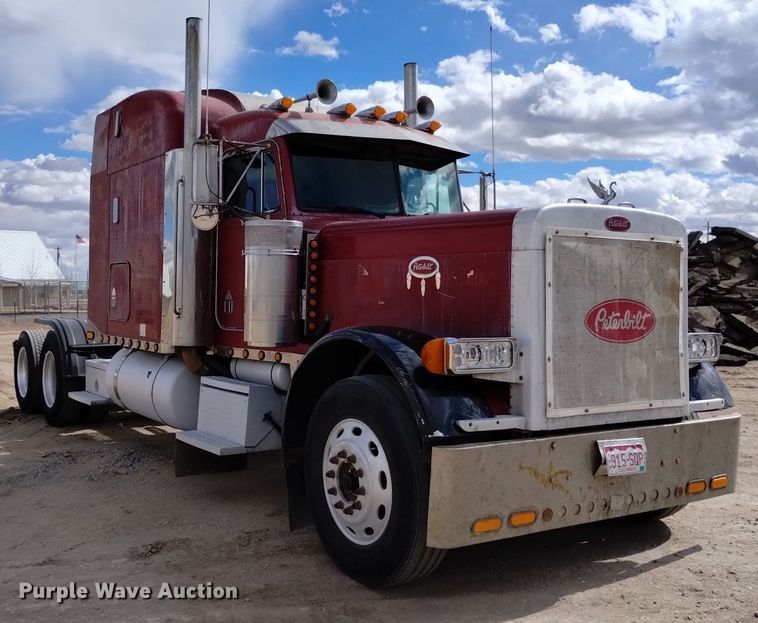 image for item DQ5984 1997 Peterbilt 379 semi truck
