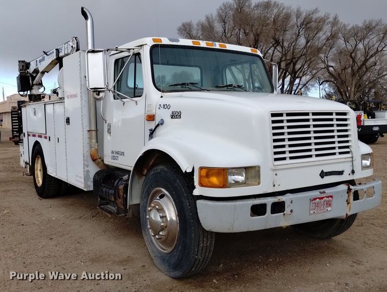 image for item DQ5985 1997 International 4700 utility / service truck