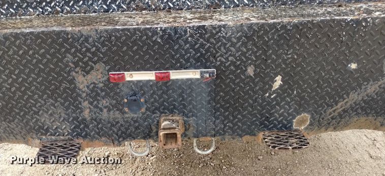 image for item DQ5986 1996 Chevrolet Kodiak  utility / service truck