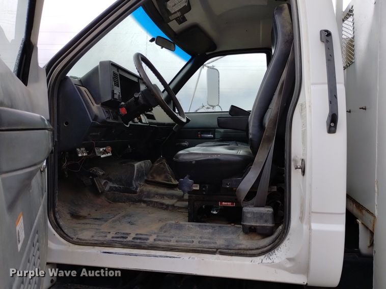 image for item DQ5986 1996 Chevrolet Kodiak  utility / service truck