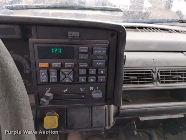 image for item DQ5986 1996 Chevrolet Kodiak  utility / service truck