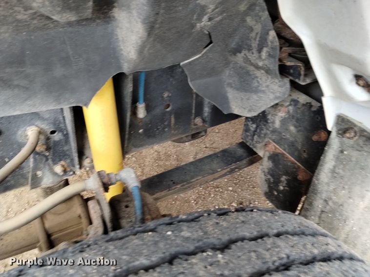 image for item DQ5986 1996 Chevrolet Kodiak  utility / service truck