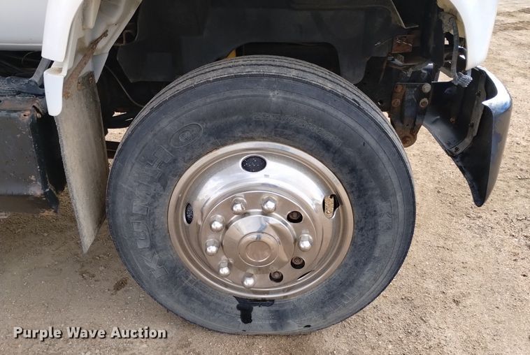 image for item DQ5986 1996 Chevrolet Kodiak  utility / service truck