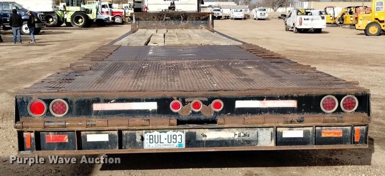 image for item DQ5990 2002 Trail King TK70HT-482 drop deck equipment trailer