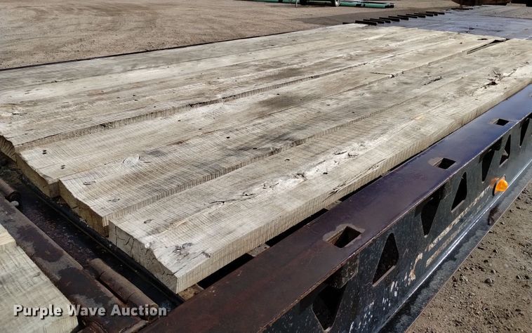 image for item DQ5990 2002 Trail King TK70HT-482 drop deck equipment trailer