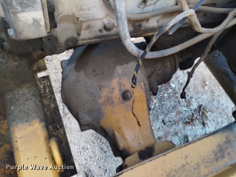 image for item DQ6003 1998 Rex 3-35 Pactor soil compactor