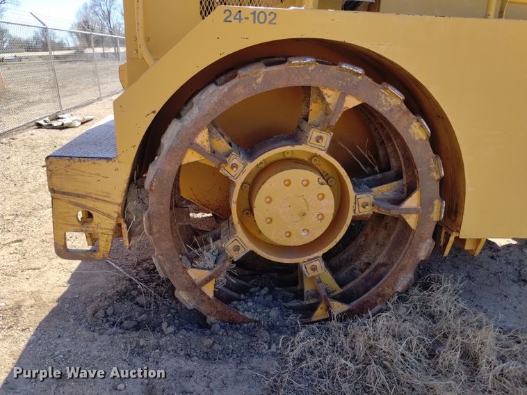 image for item DQ6003 1998 Rex 3-35 Pactor soil compactor