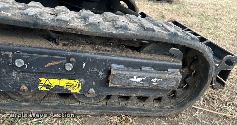 image for item DQ6343 2019 Bobcat E10 mini excavator