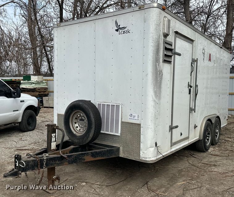 image for item DQ6348 2015 Lark concrete foam leveling trailer