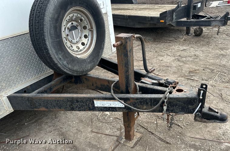 image for item DQ6348 2015 Lark concrete foam leveling trailer