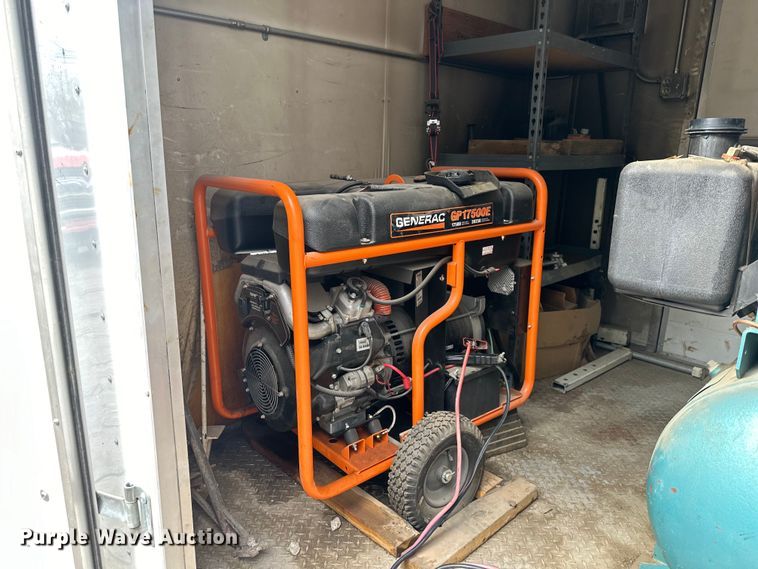 image for item DQ6348 2015 Lark concrete foam leveling trailer