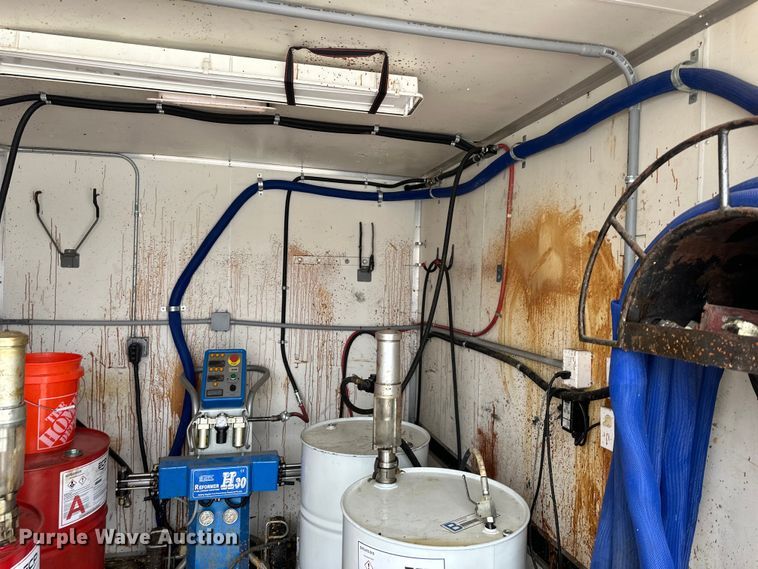 image for item DQ6348 2015 Lark concrete foam leveling trailer