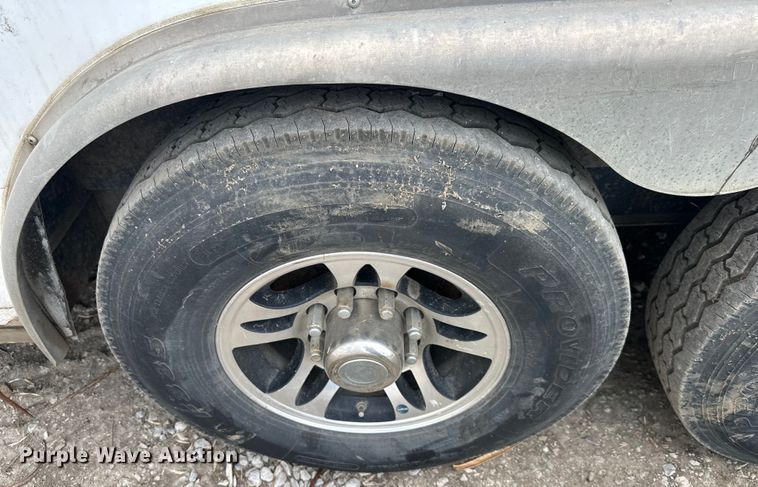 image for item DQ6348 2015 Lark concrete foam leveling trailer