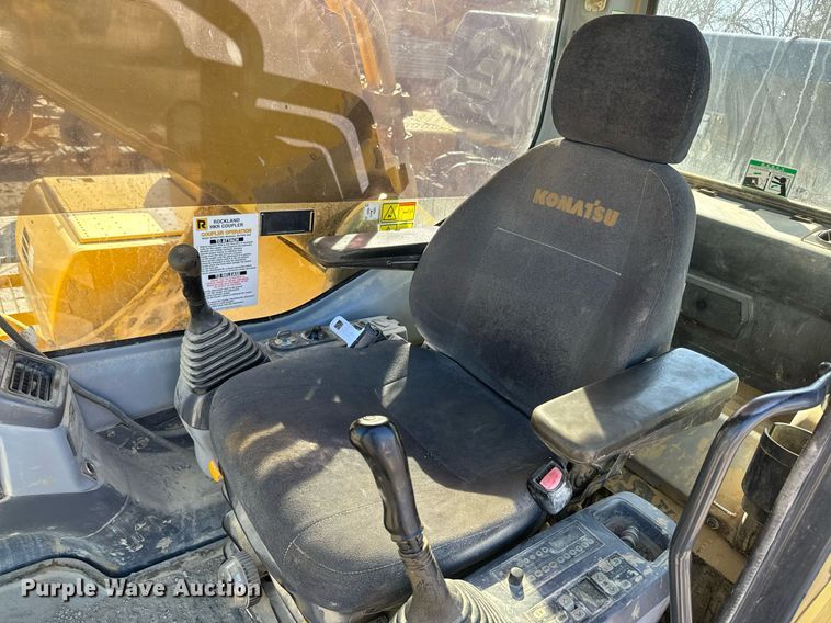 image for item DQ6744 2007 Komatsu  PC400LC excavator