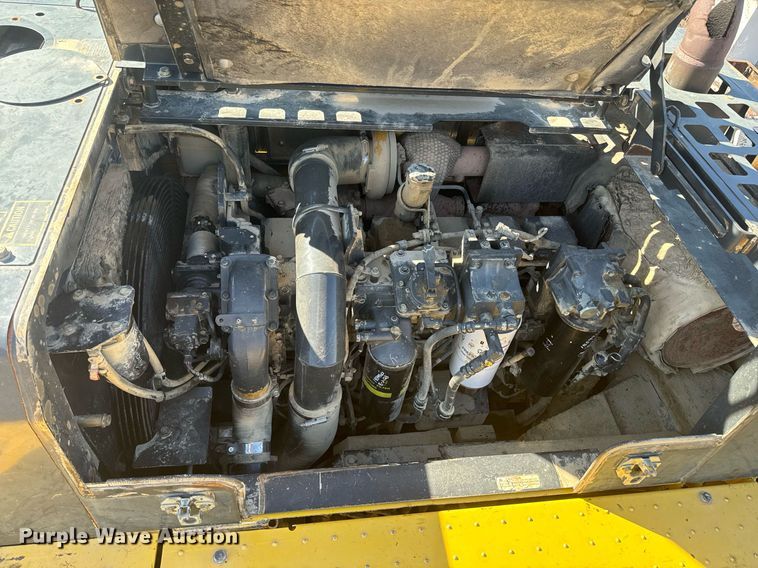 image for item DQ6744 2007 Komatsu  PC400LC excavator