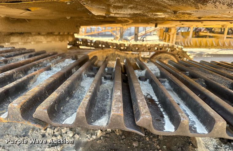 image for item DQ6744 2007 Komatsu  PC400LC excavator