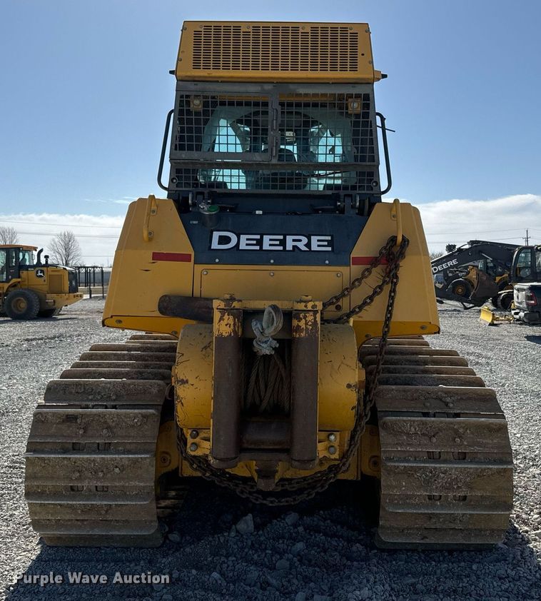 image for item DQ6745 2011 John Deere 850K WT dozer