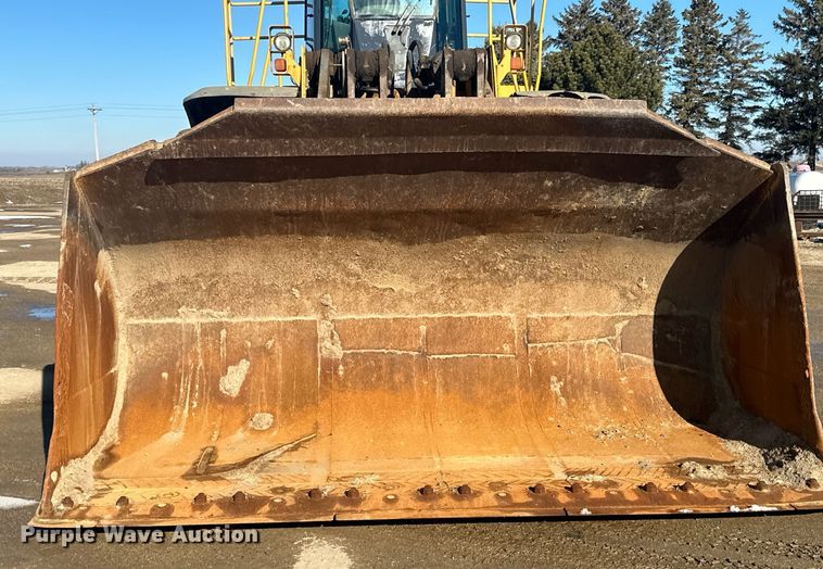 image for item DQ7426 2006 John Deere 844J wheel loader