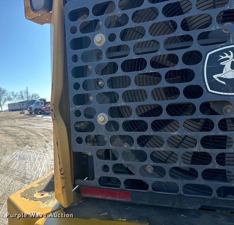 image for item DQ7426 2006 John Deere 844J wheel loader