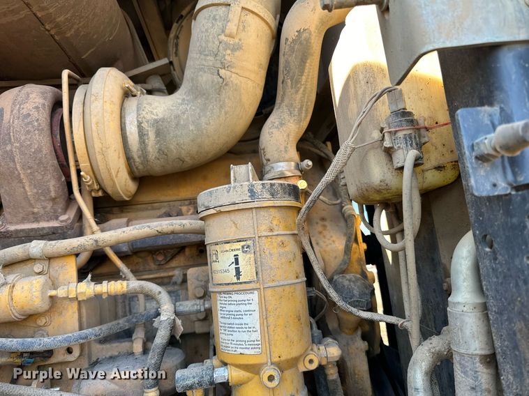 image for item DQ7426 2006 John Deere 844J wheel loader