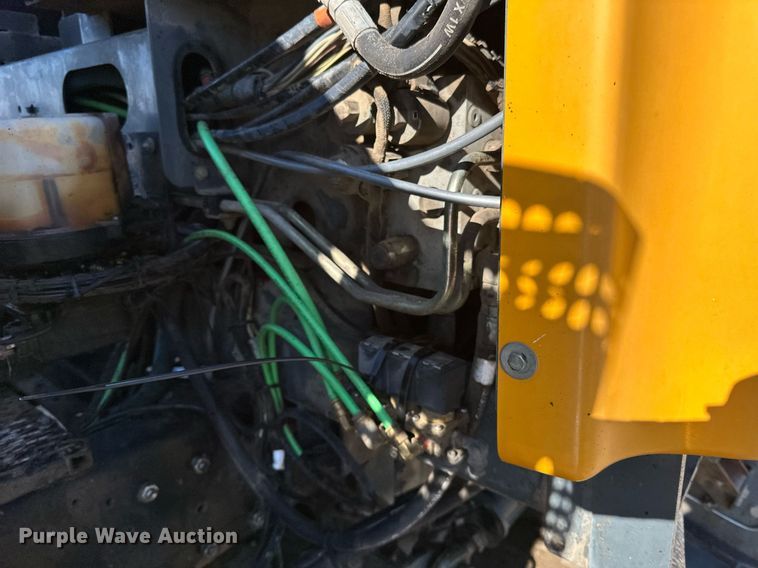 image for item DQ7427 2009 Nissan  UD3300 street sweeper truck