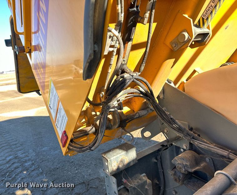 image for item DQ7427 2009 Nissan  UD3300 street sweeper truck