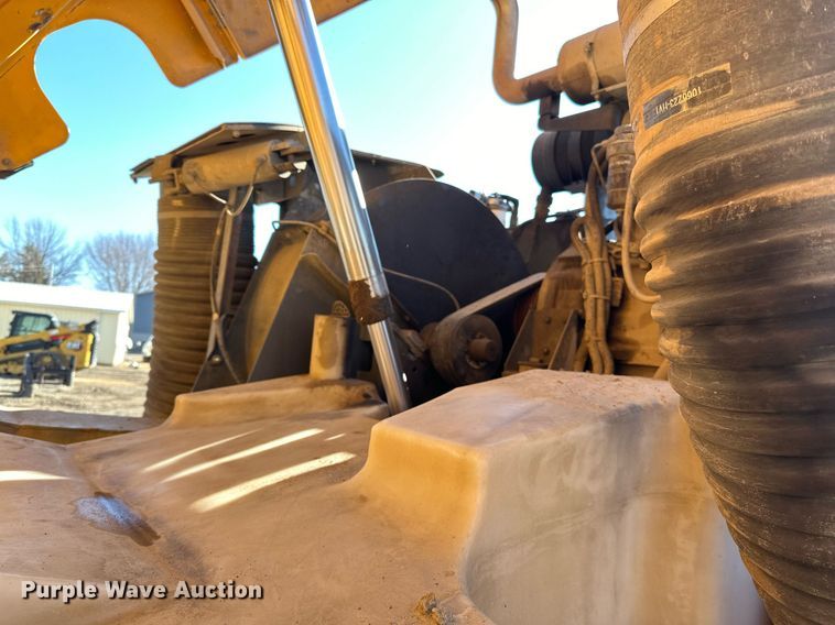 image for item DQ7427 2009 Nissan  UD3300 street sweeper truck