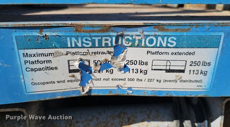 image for item DQ8586 Genie GS2632 scissor lift