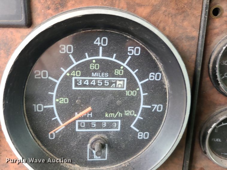 image for item DR7866 2004 Kenworth T800 dump truck