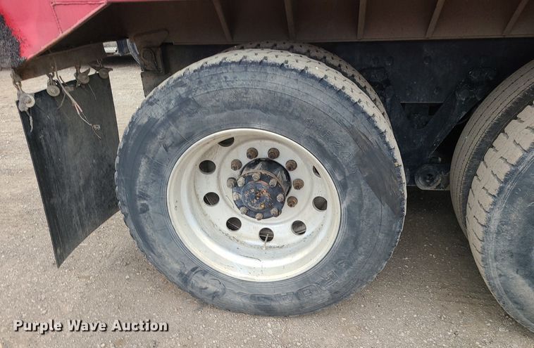 image for item DR7866 2004 Kenworth T800 dump truck