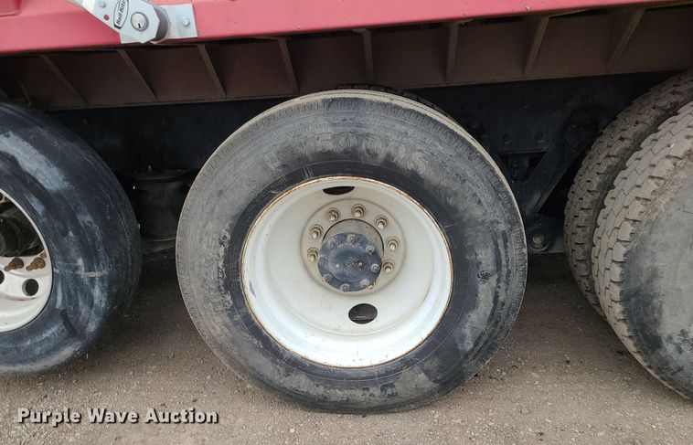 image for item DR7866 2004 Kenworth T800 dump truck