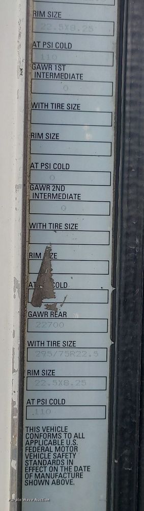 image for item DR7866 2004 Kenworth T800 dump truck