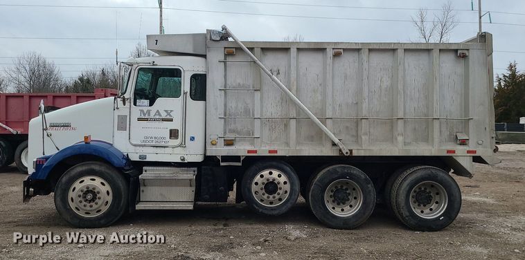 image for item DR7867 1998 Kenworth T800 dump truck