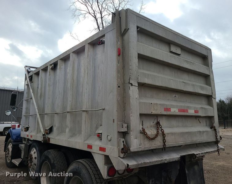 image for item DR7867 1998 Kenworth T800 dump truck